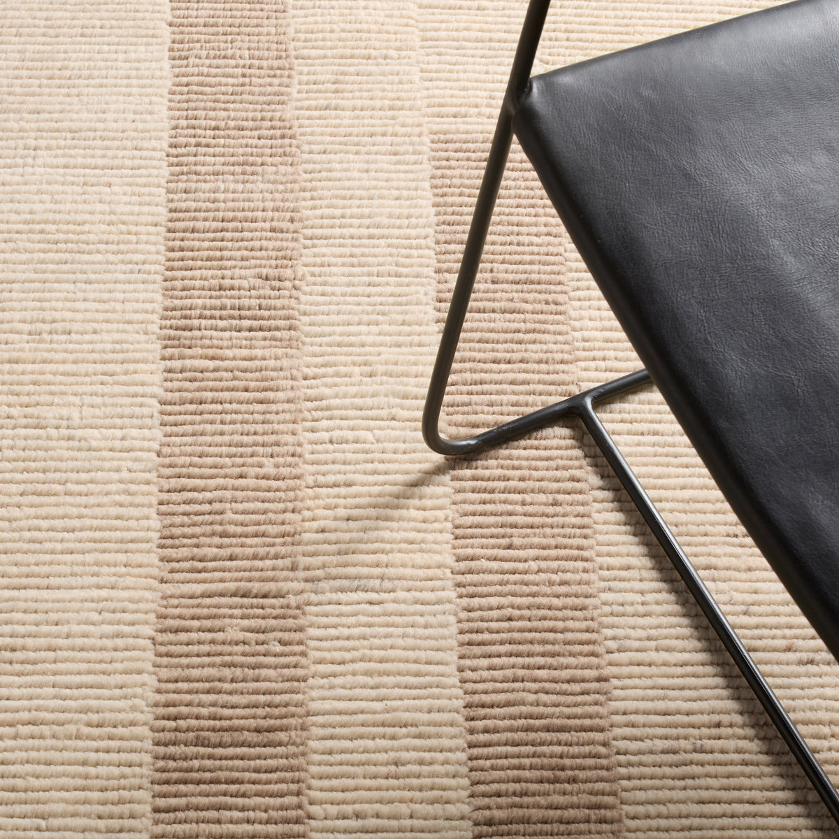 In The Distance Caledonia ITD02 Ivory/Tan Rug - Chapin Furniture
