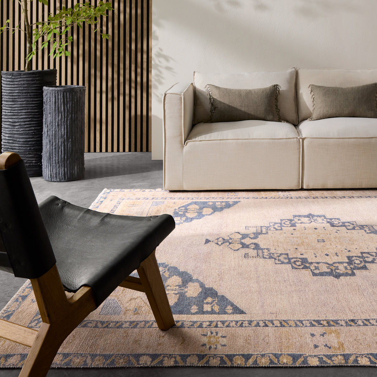 Lumal Debolo LML05 Tan/Blue Rug - Chapin Furniture