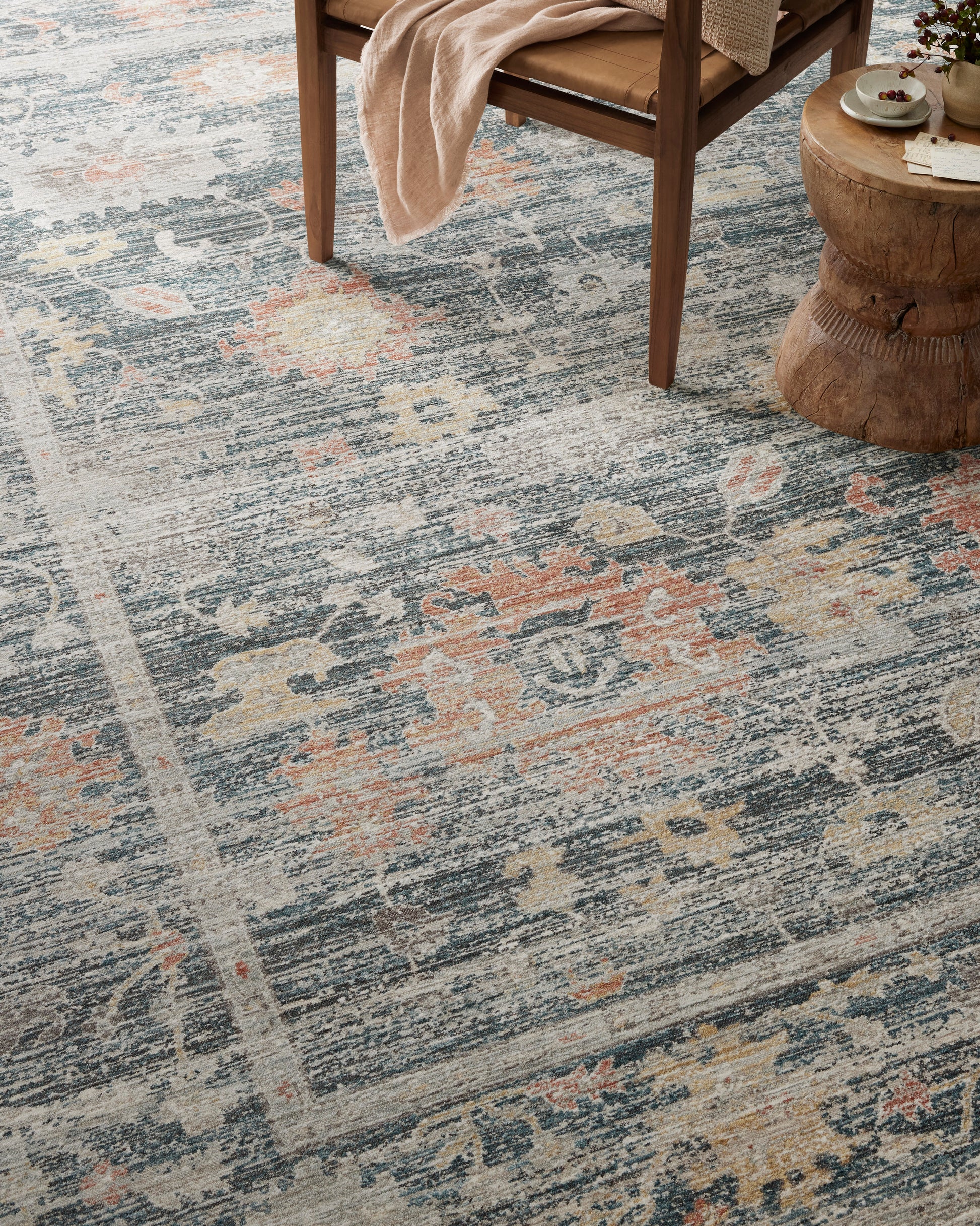 Magnolia Home Millie 01 Blue / Multi - Chapin Furniture