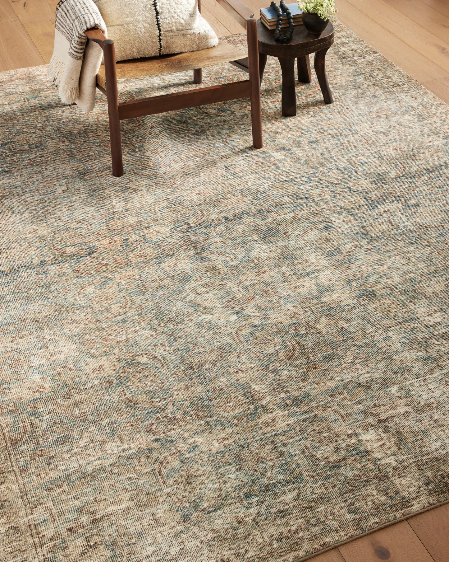 Amber Lewis Morgan 04 Sea / Sage - Chapin Furniture
