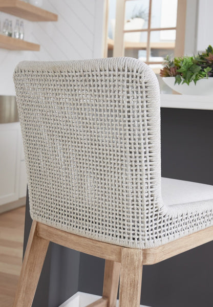 Mesh Counter Stool - Chapin Furniture
