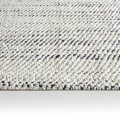 Naturals Tobago Almand NAT26 White/Black Rug - Chapin Furniture