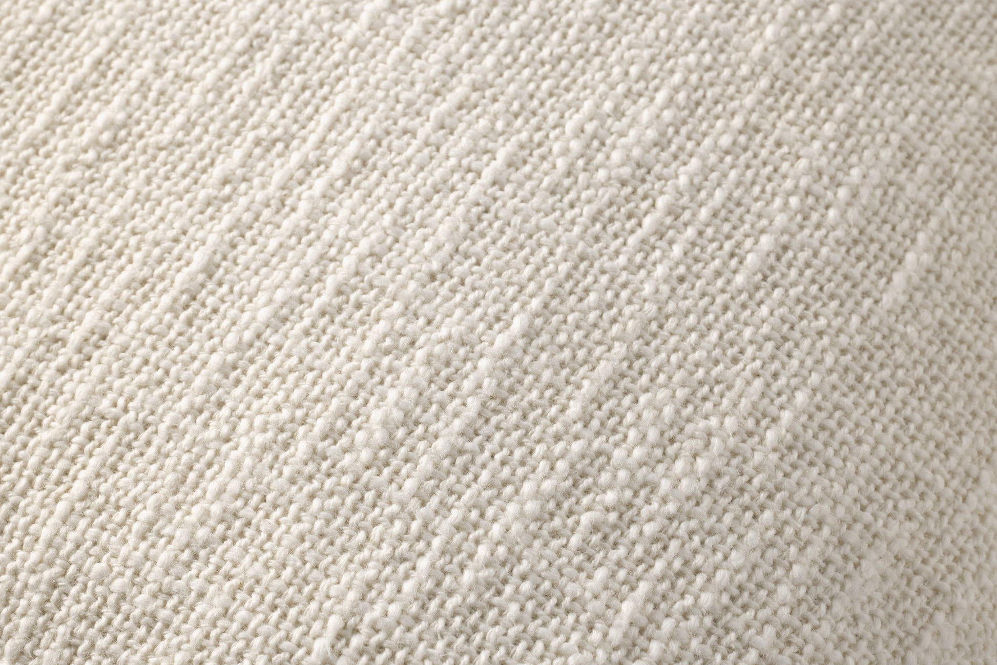 Loloi PLL0109 Ivory Pillow - Chapin Furniture