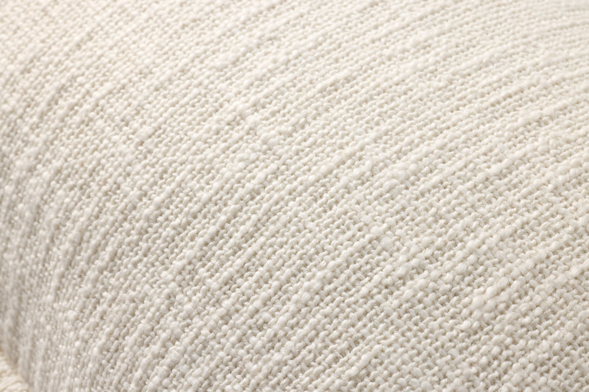 Loloi PLL0109 Ivory Pillow - Chapin Furniture