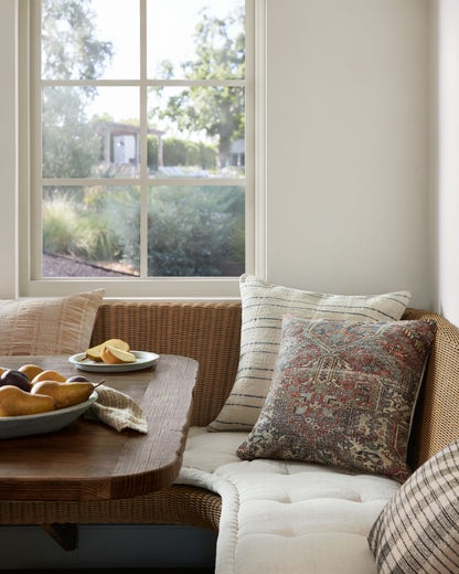 Amber Lewis Belmont Pal0006 Cream / Blue Pillow - Chapin Furniture