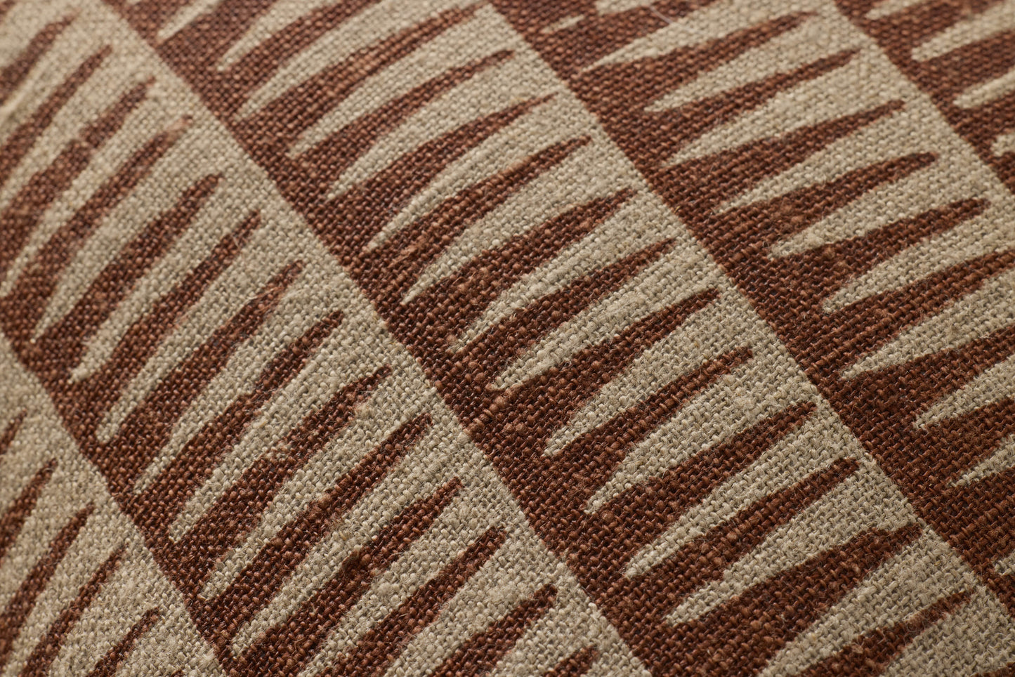 Loloi PLL0202  Natural/Rust 13'' x 21''Pillow - Chapin Furniture