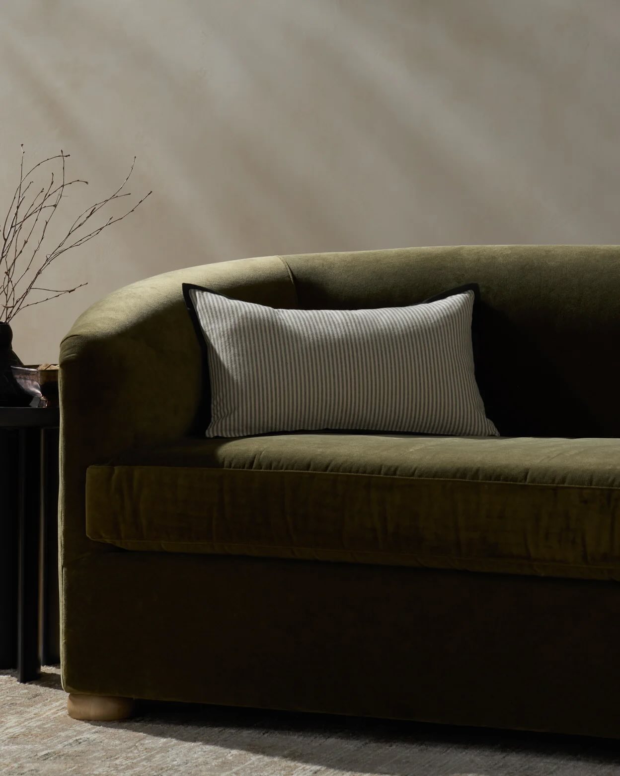 Jeremiah Brent x Loloi  Sullivan PJBR0001 Natural / Black 13'' x 21'' Pillow - Chapin Furniture
