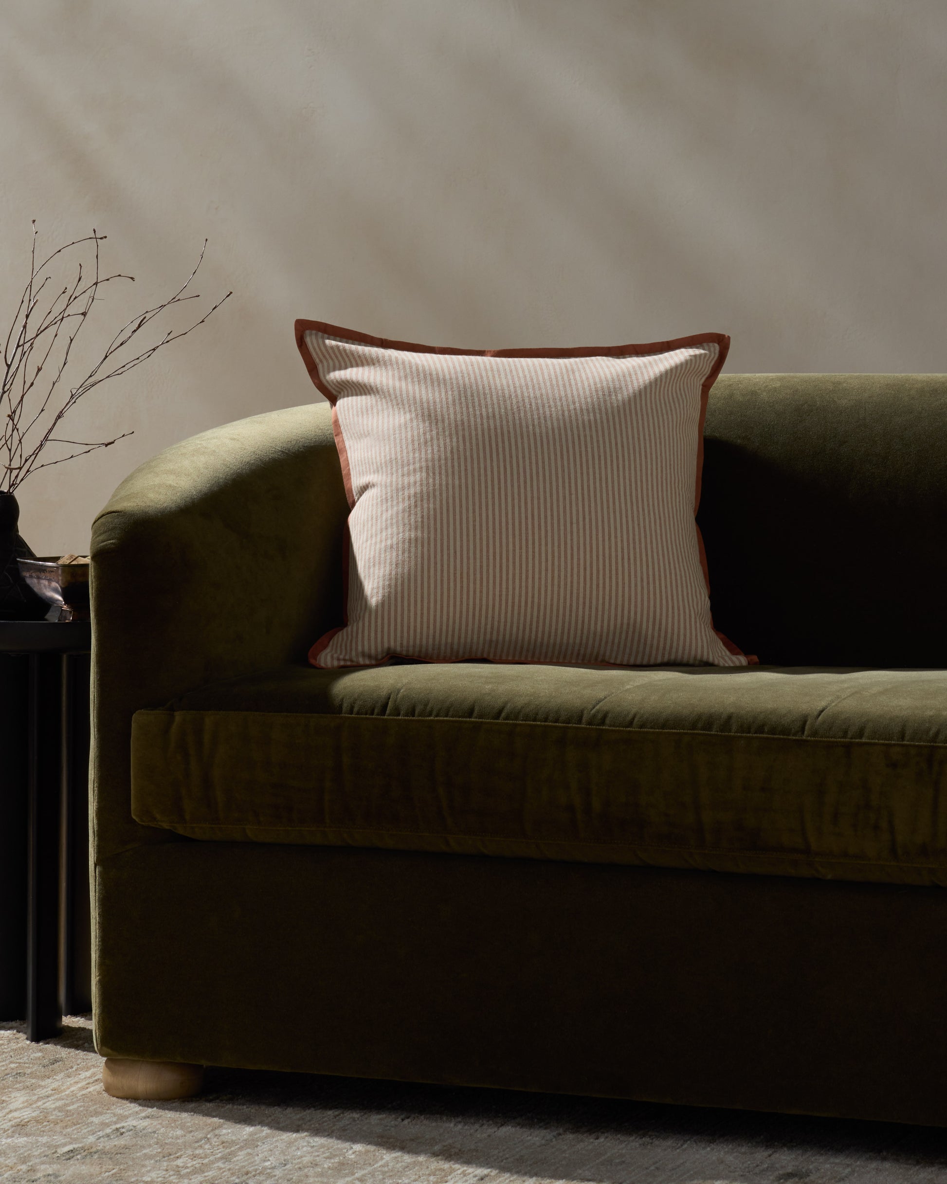 Jeremiah Brent x Loloi  Sullivan PJBR0001 Natural / Terracotta 20'' x 20'' Pillow - Chapin Furniture