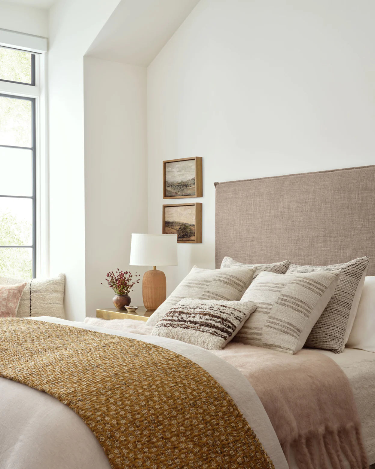 Amber Lewis Jay Pal0026 Ivory / Sand Pillow - Chapin Furniture