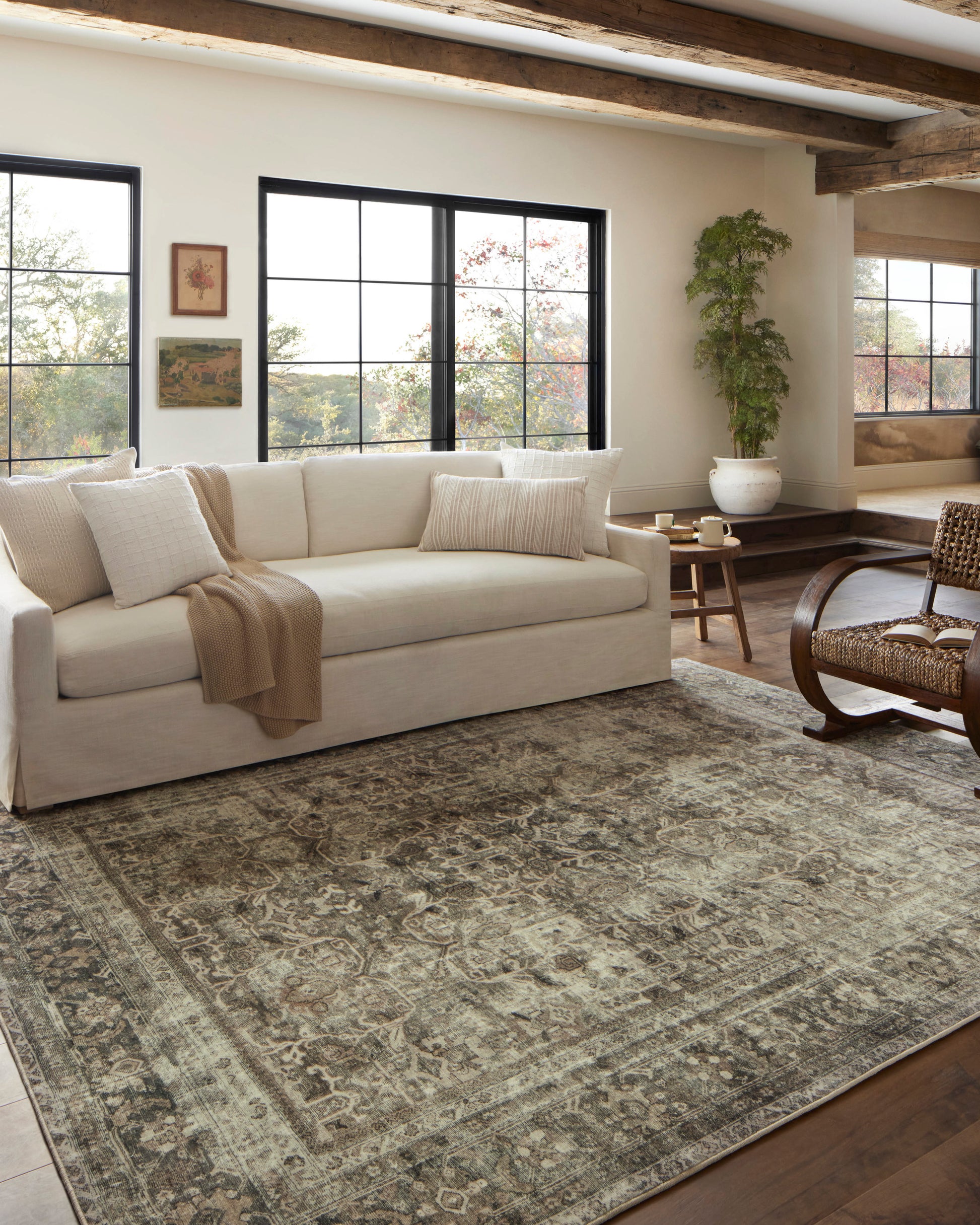 Magnolia Home Mary Pmh0040 Ivory/Black Pillow - Chapin Furniture