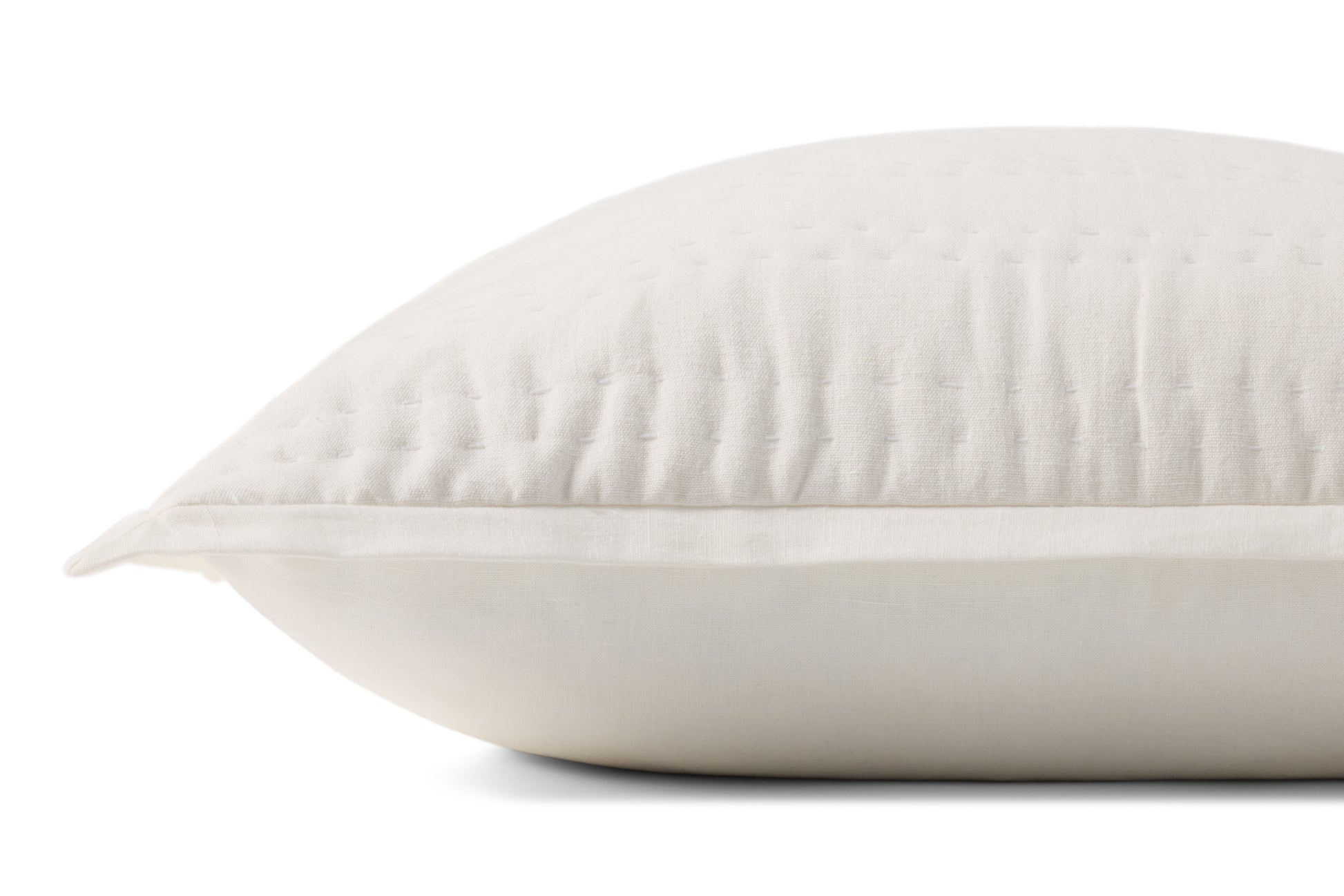 Loloi PLL0195 White 22'' x 22'' Pillow - Chapin Furniture