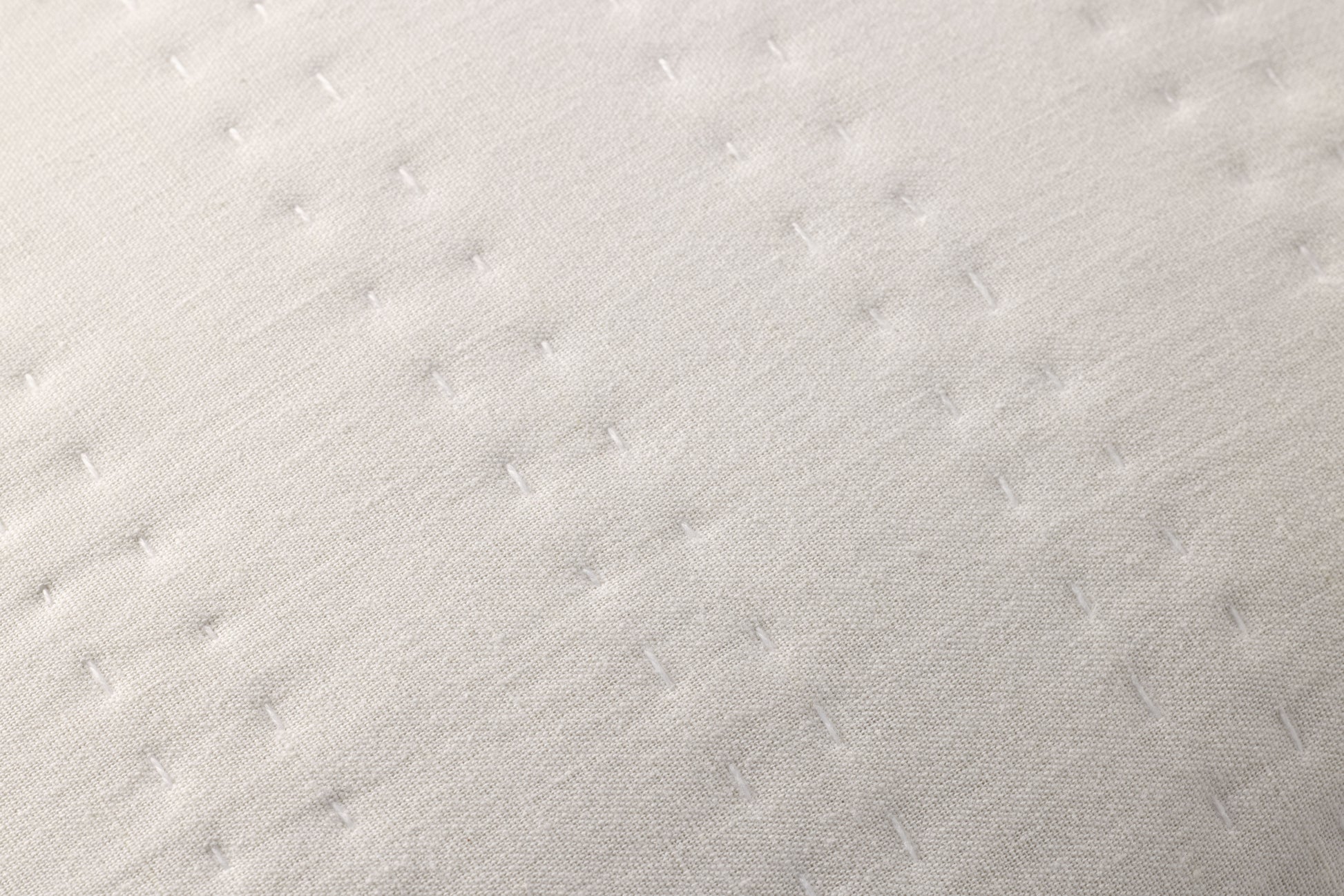 Loloi PLL0195 White 22'' x 22'' Pillow - Chapin Furniture
