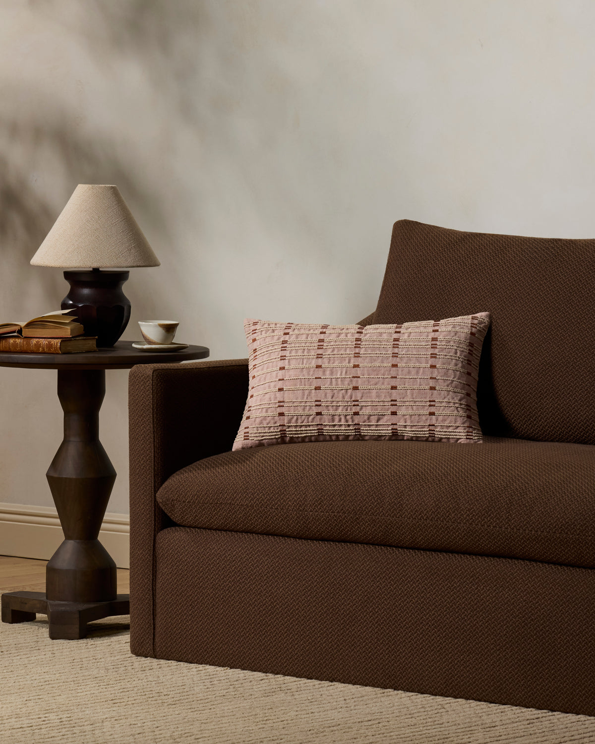 Loloi PLL00217 Rust Pillow - Chapin Furniture