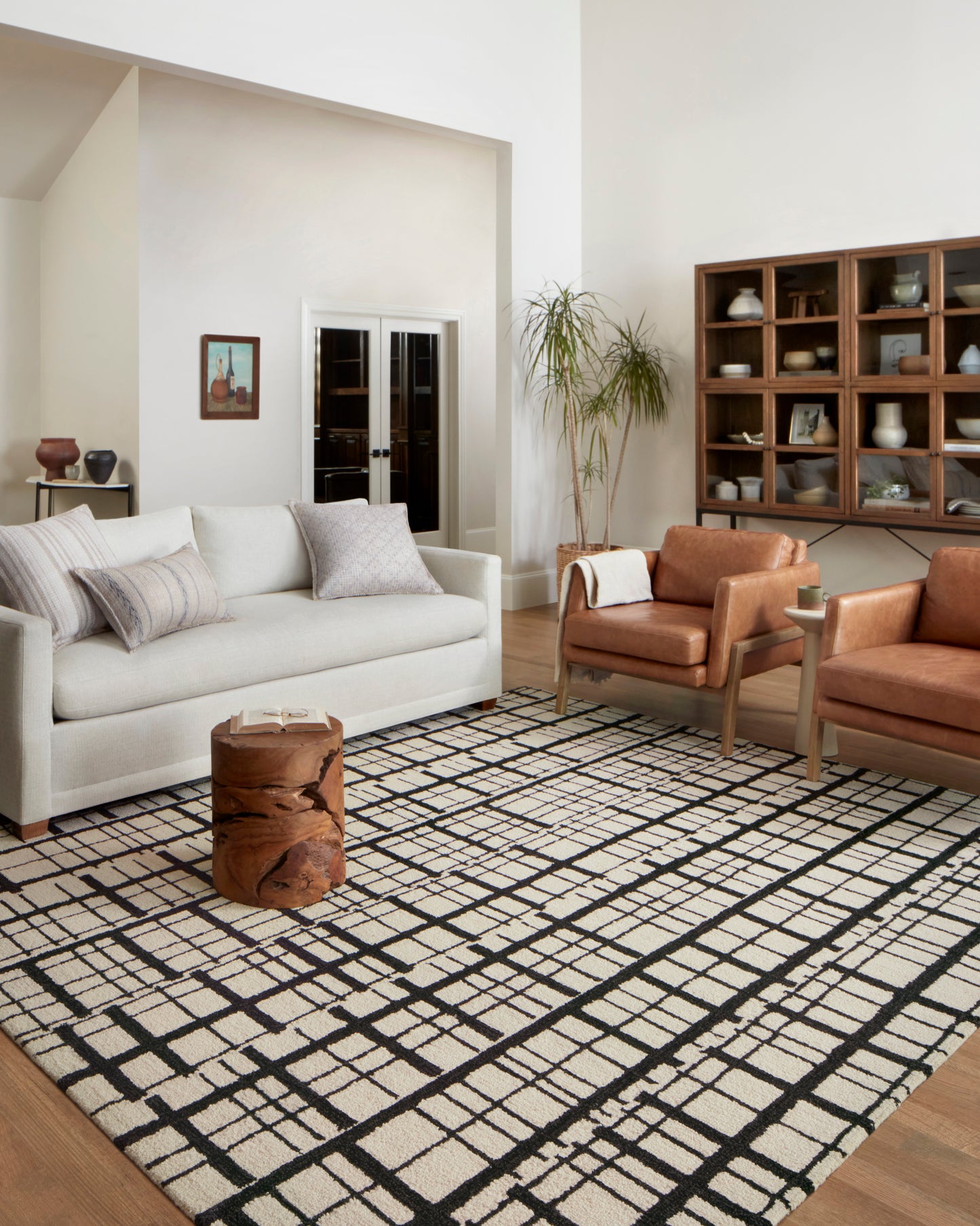 Chris Loves Julia Polly Rug – Black / Ivory - Chapin Furniture
