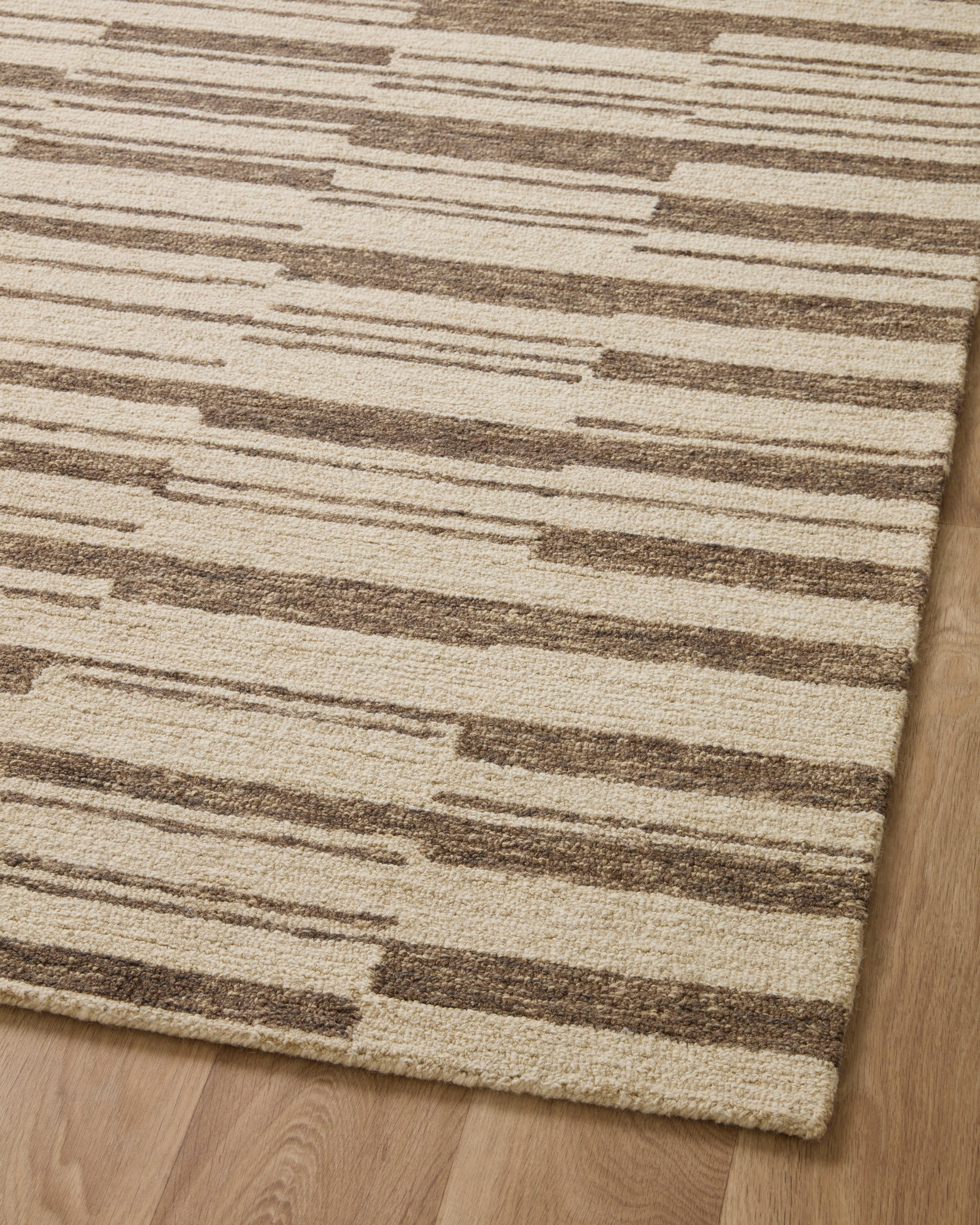 Chris Loves Julia Polly Rug – Beige / Tobacco - Chapin Furniture