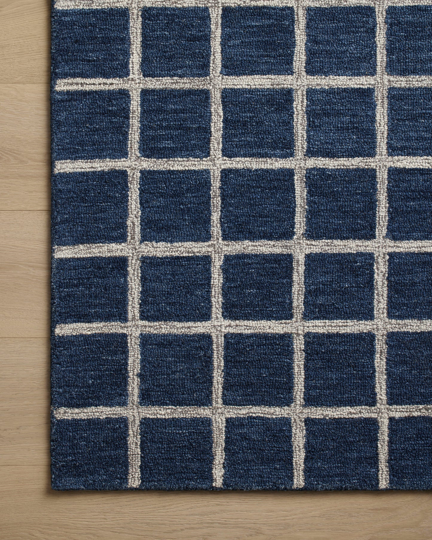 Chris Loves Julia Polly Rug – Navy / Silver - Chapin Furniture