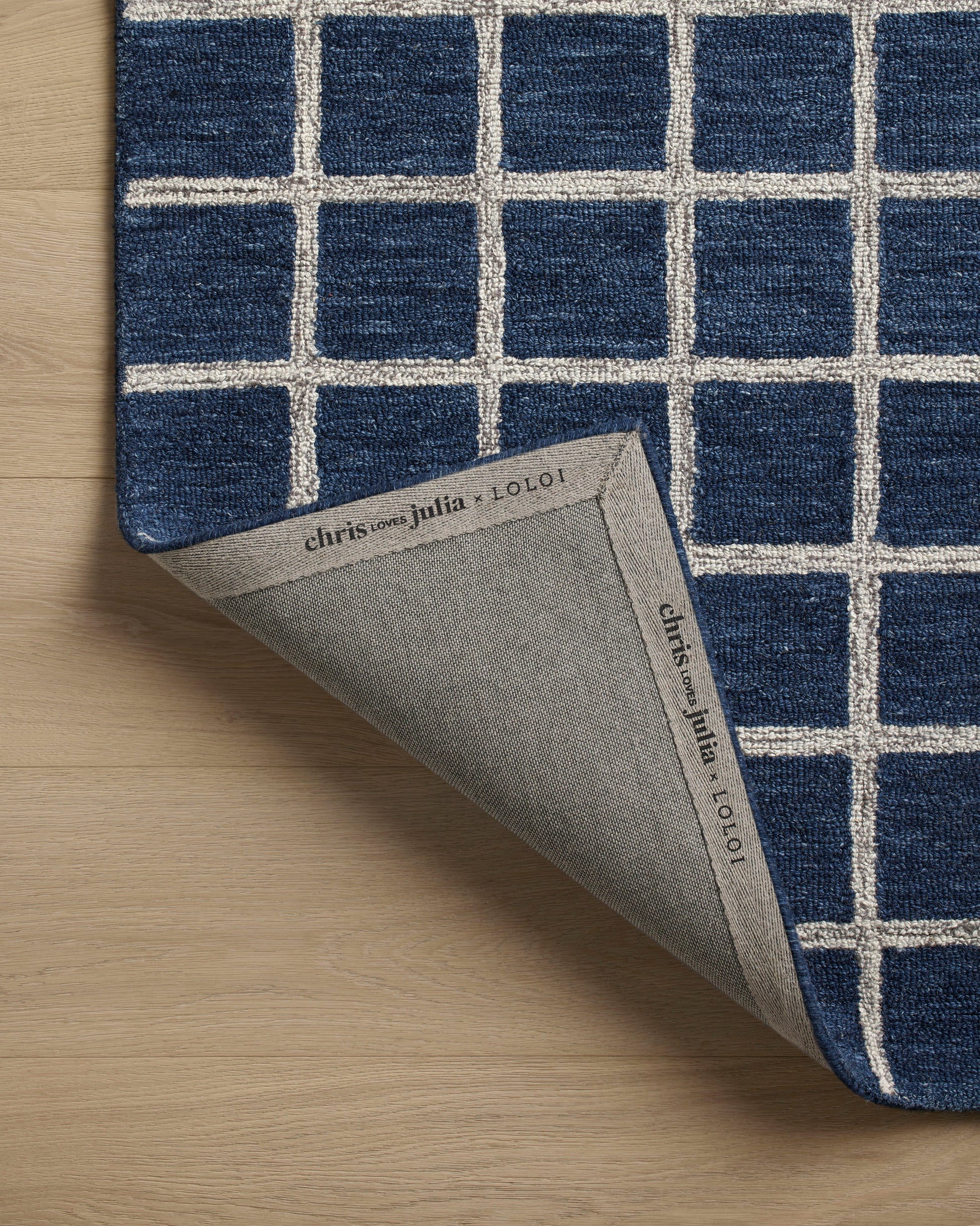 Chris Loves Julia Polly Rug – Navy / Silver - Chapin Furniture