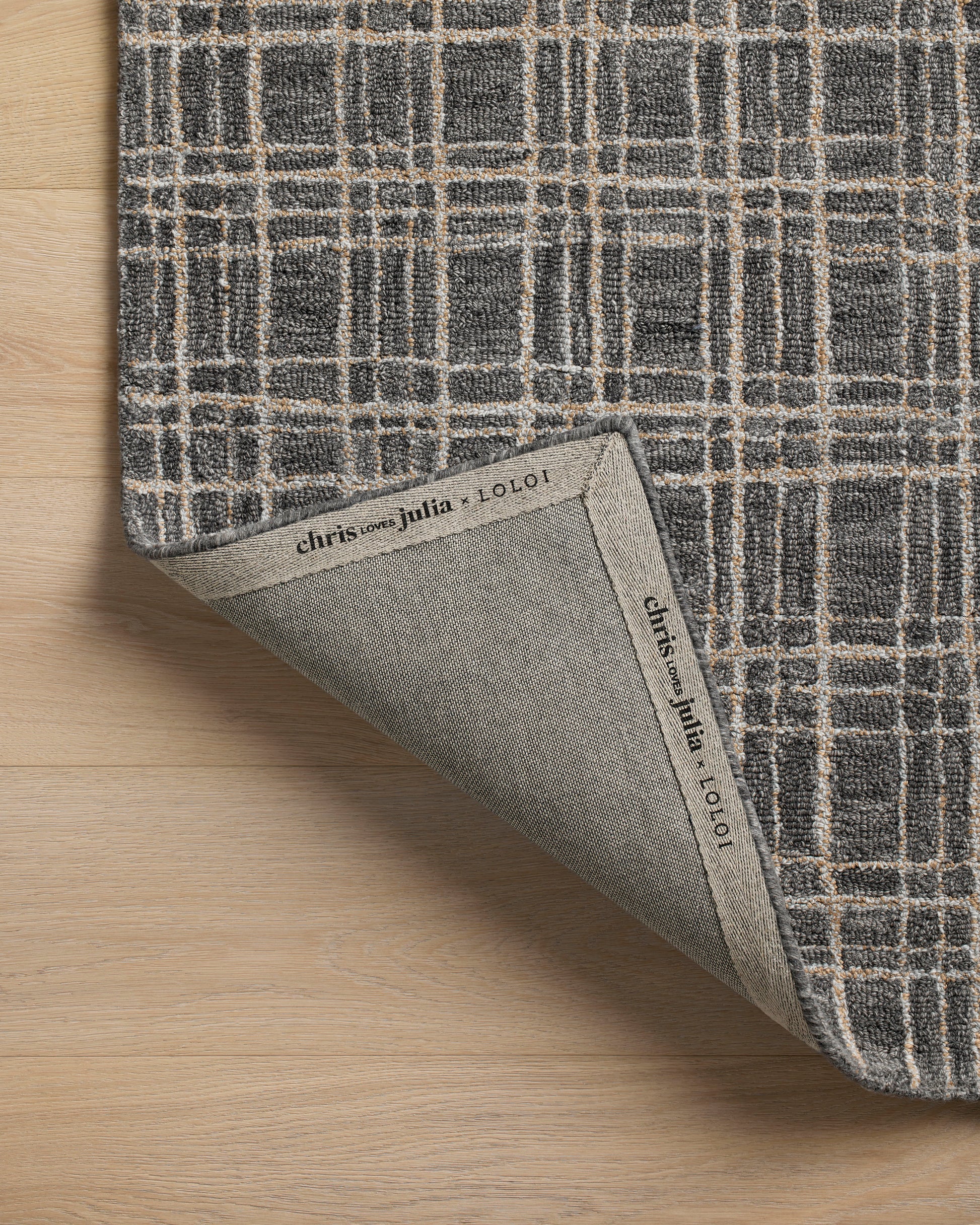 Chris Loves Julia Polly Rug – Graphite / Pebble - Chapin Furniture