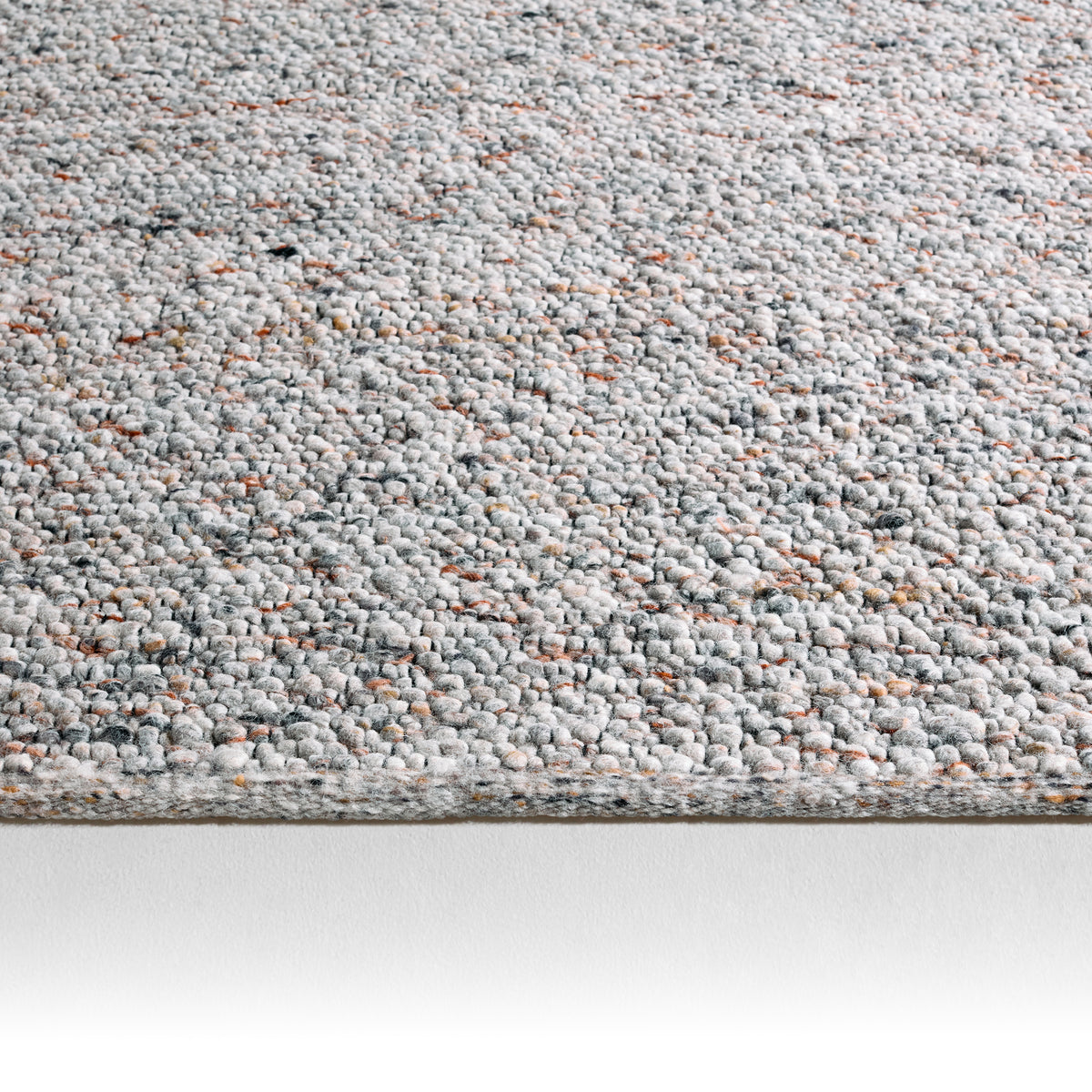 Quiet Time Hadren QTM02 Light Gray/Tan Rug - Chapin Furniture
