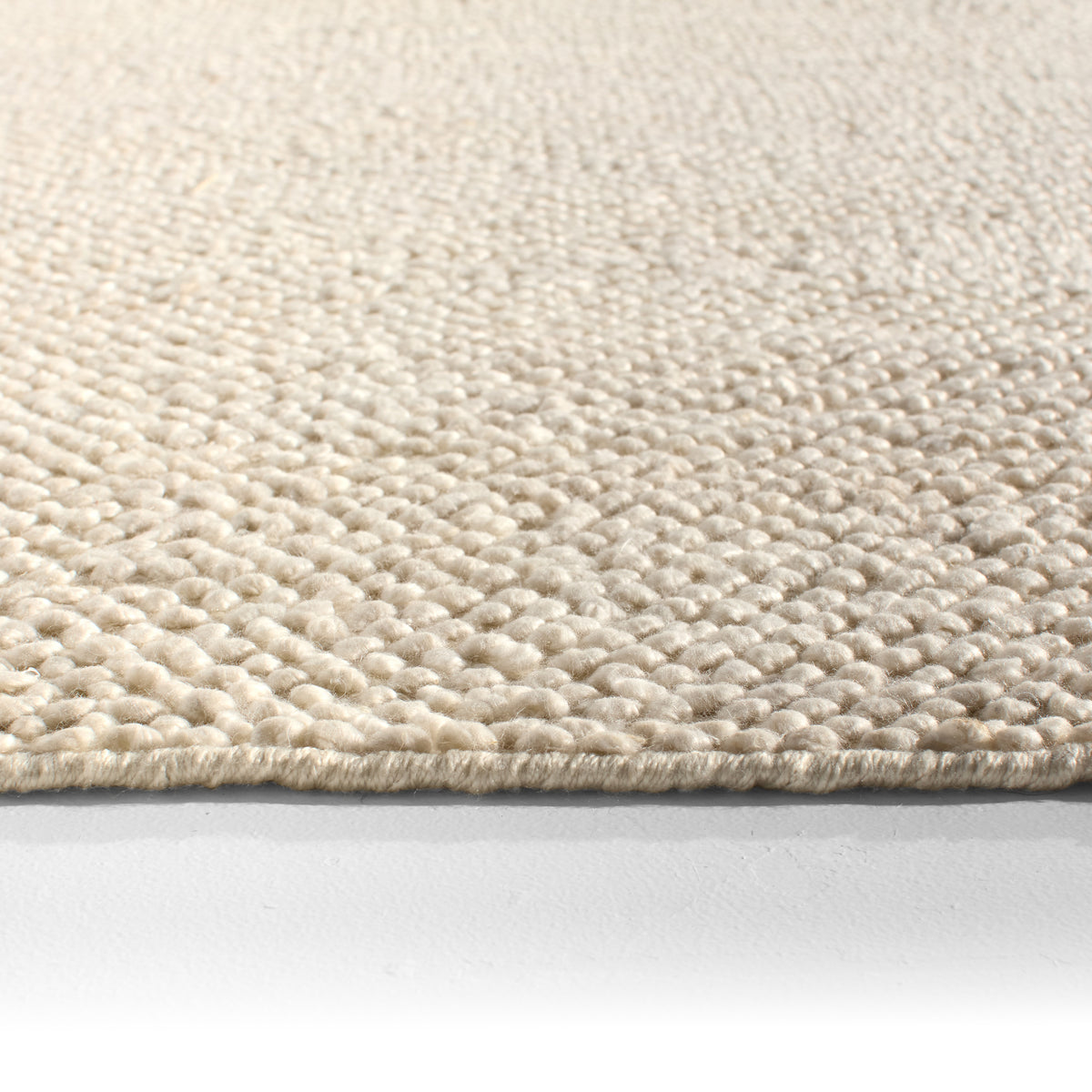 Rebecca Taya RBC15 Ivory/White Indoor/Outdoor Rug - Chapin Furniture