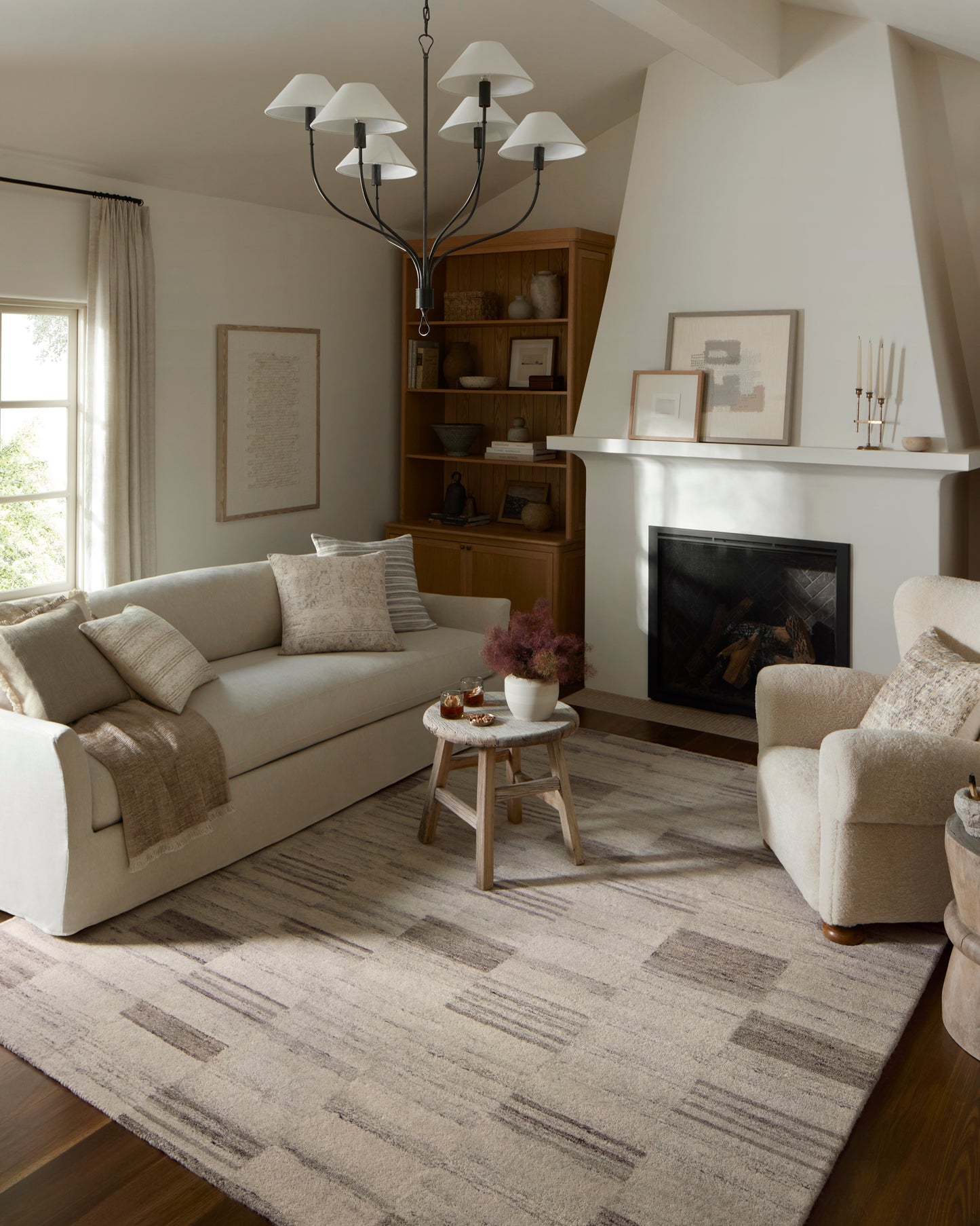 Amber Lewis Rocky 04 Ivory / Dove - Chapin Furniture