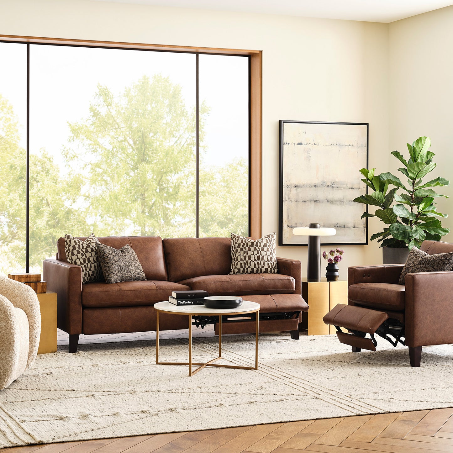 Traftly Incliner Sofa - Chapin Furniture