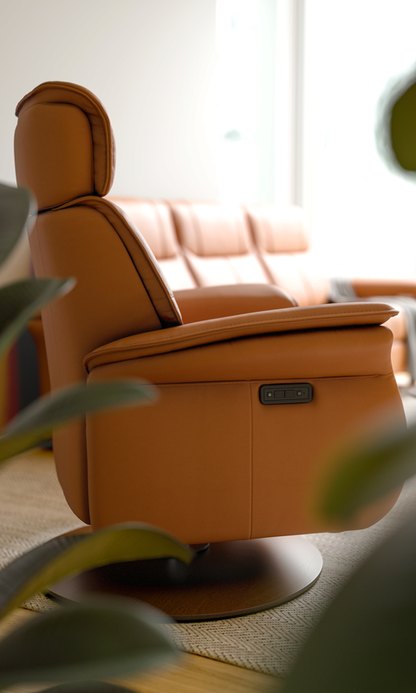IMG Sedona NexGen Relaxer Recliner Chair with Ergo Zero Gravity- Nature Leather - Chapin Furniture