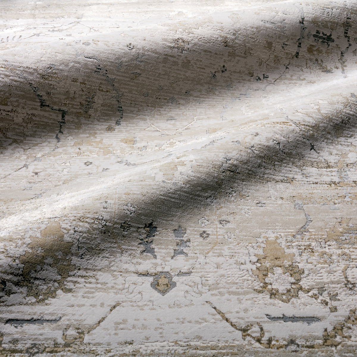 Sinclaire Tajsa SNL02 Gray/Gold Rug - Chapin Furniture