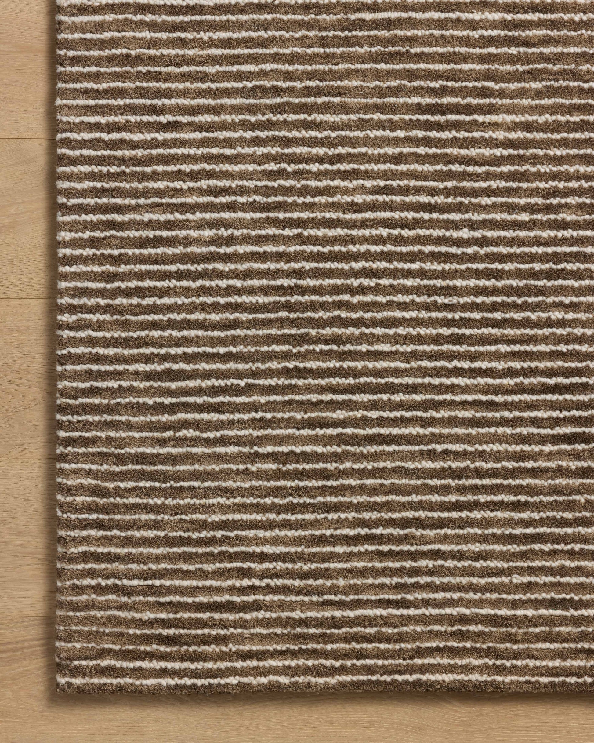 Sunday 01 Mocha/Ivory Rug - Chapin Furniture