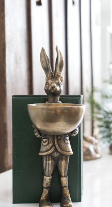 E + E Hare Dish Stand - Chapin Furniture