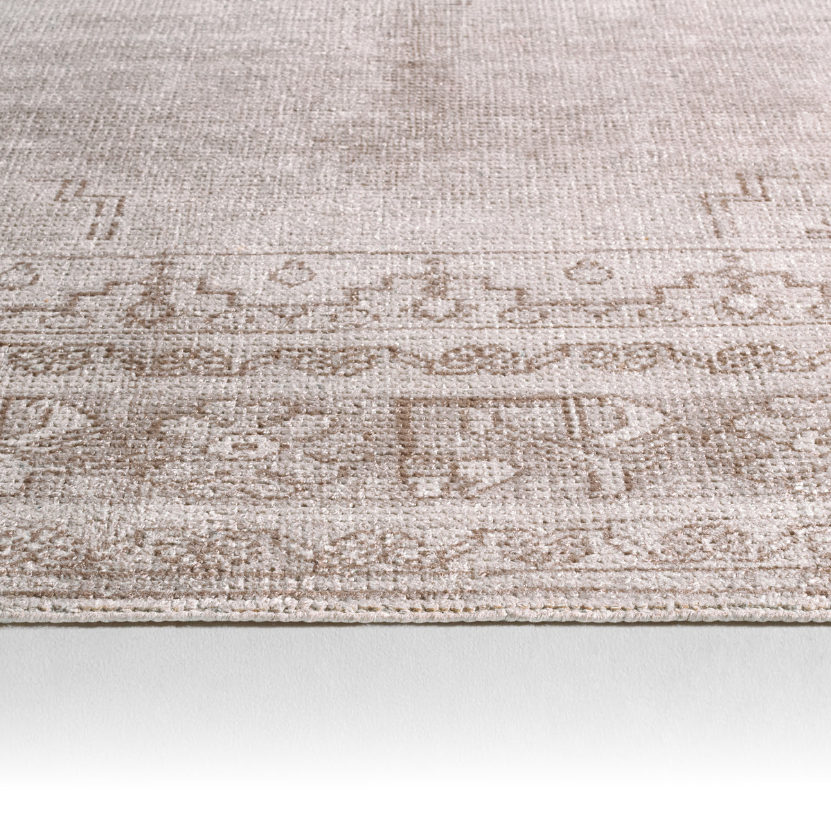 Theo Bown THO03 Tan/Taupe Indoor/Outdoor Rug - Chapin Furniture