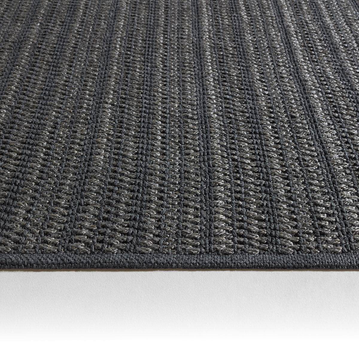 Talin Elmas TLN02 Gray/Charcoal Indoor/Outdoor Rug - Chapin Furniture