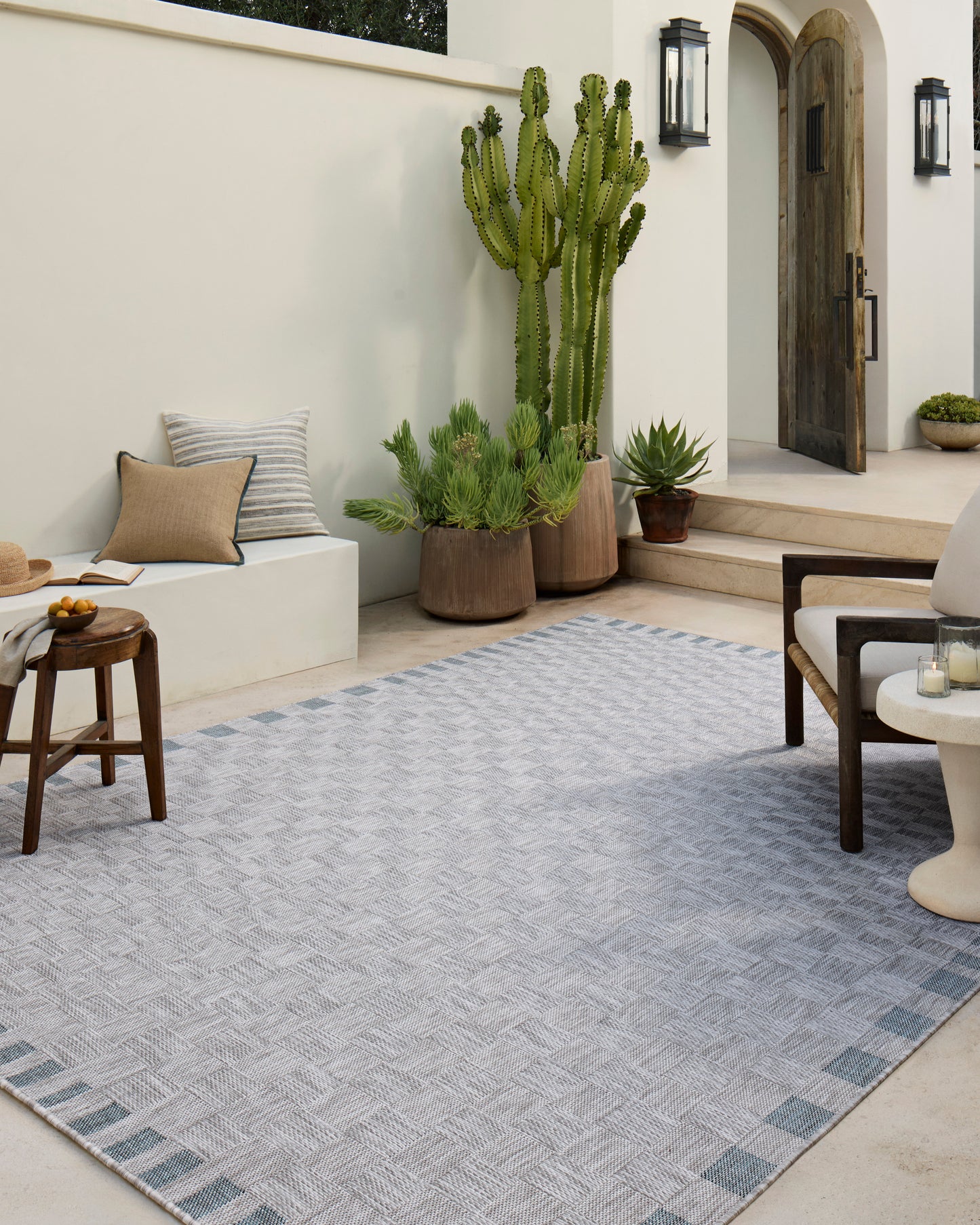 Amber Lewis Topanga 07 Silver / Blue - Chapin Furniture
