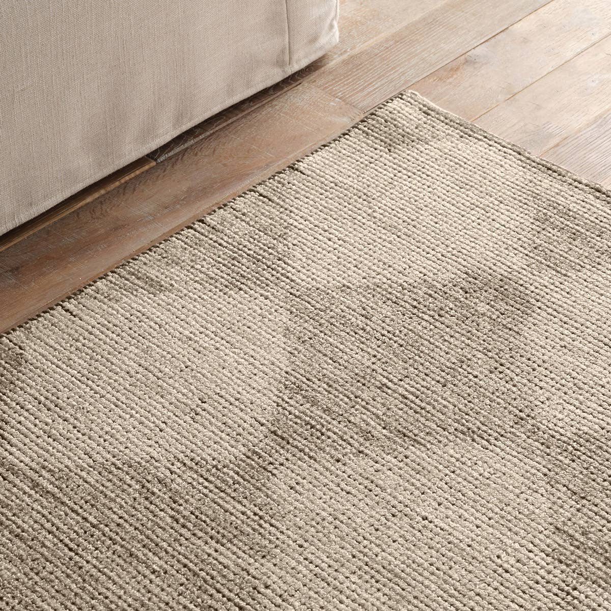 House Sprucing Tesorino Gioia TRN04 White Indoor/Outdoor Rug - Chapin Furniture