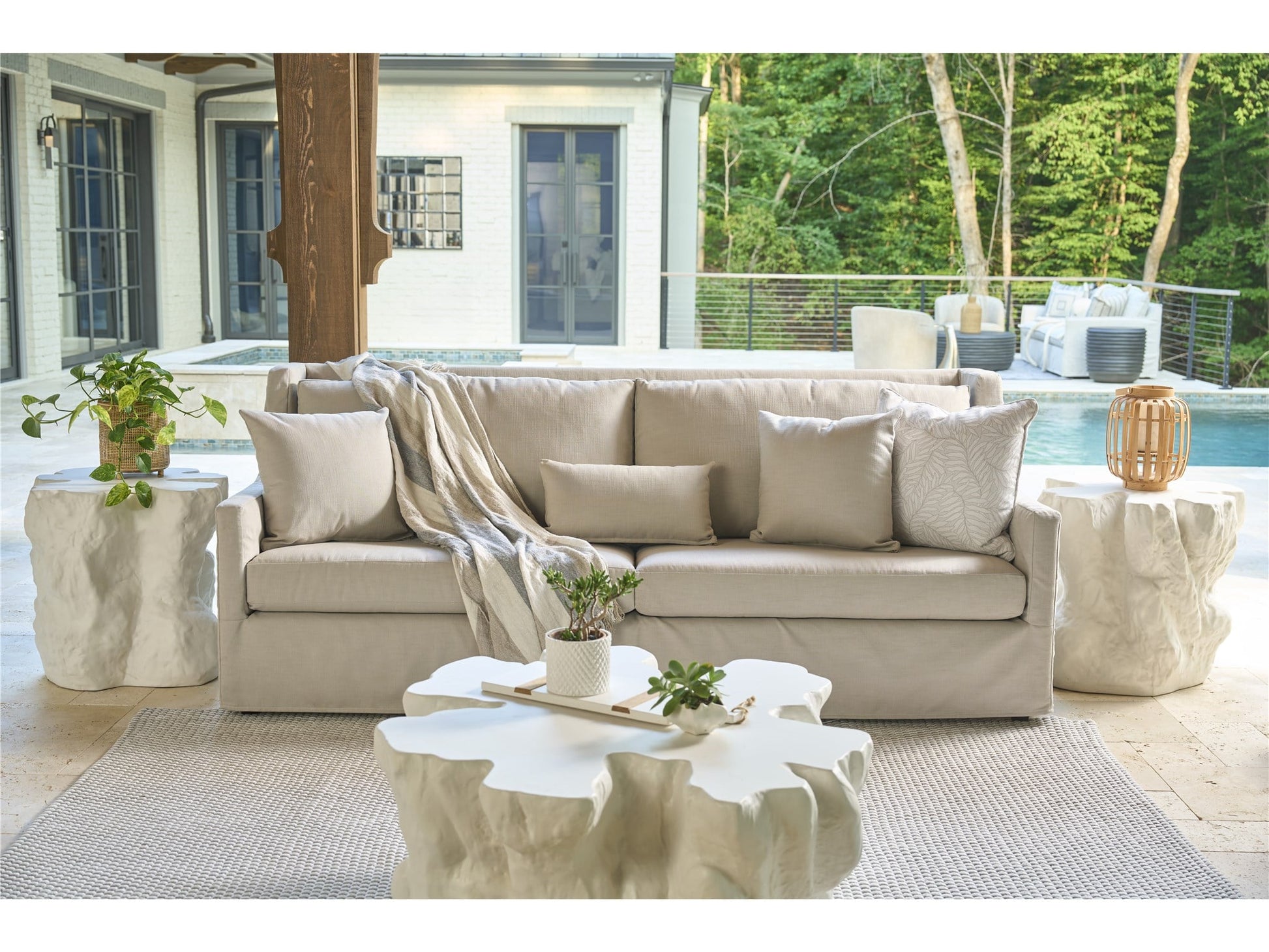 Oasis Coastal Living Cliffside Accent Table - Chapin Furniture