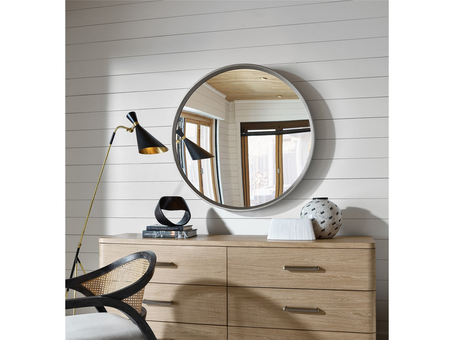 Avaline Round Mirror - Chapin Furniture