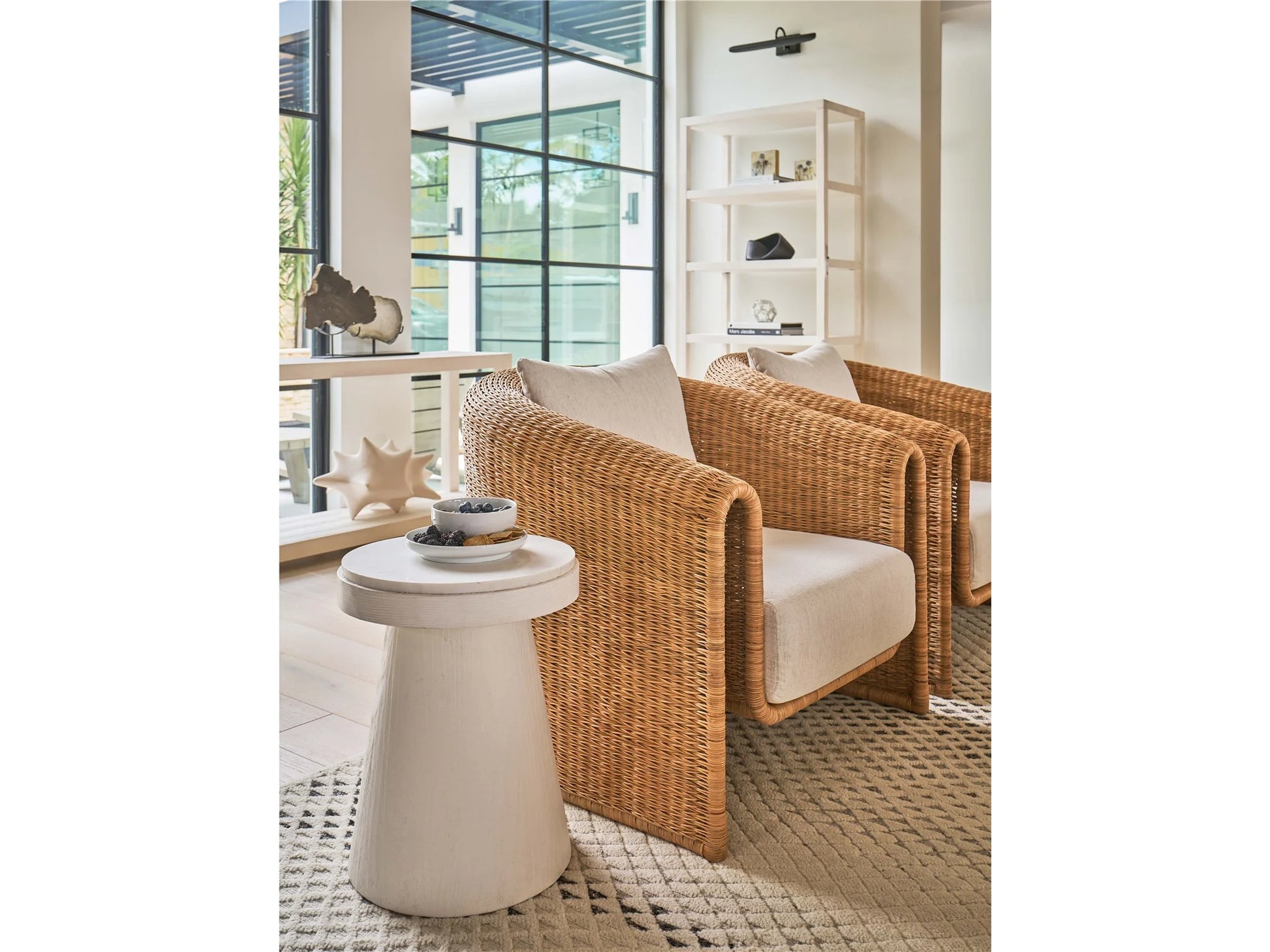 Weekender Coastal Living Key Largo Lounge Chair - Chapin Furniture