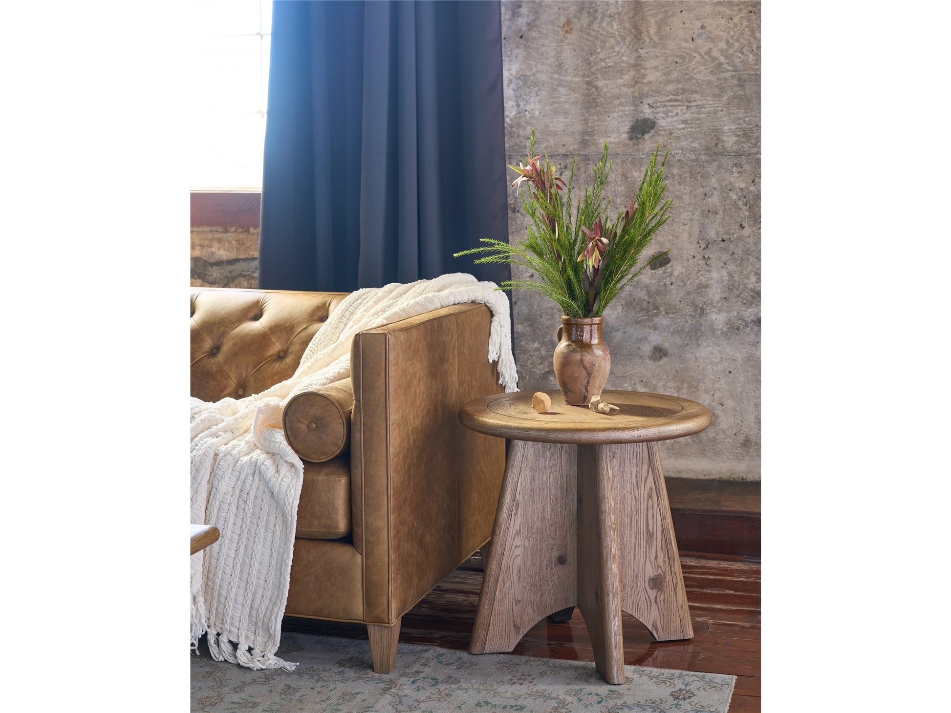 Griffith Park Sienna Round Side Table - Chapin Furniture