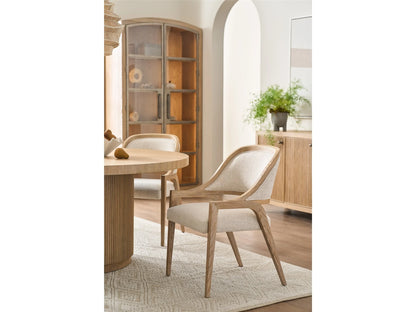 Avaline Carmen Round Table - Chapin Furniture