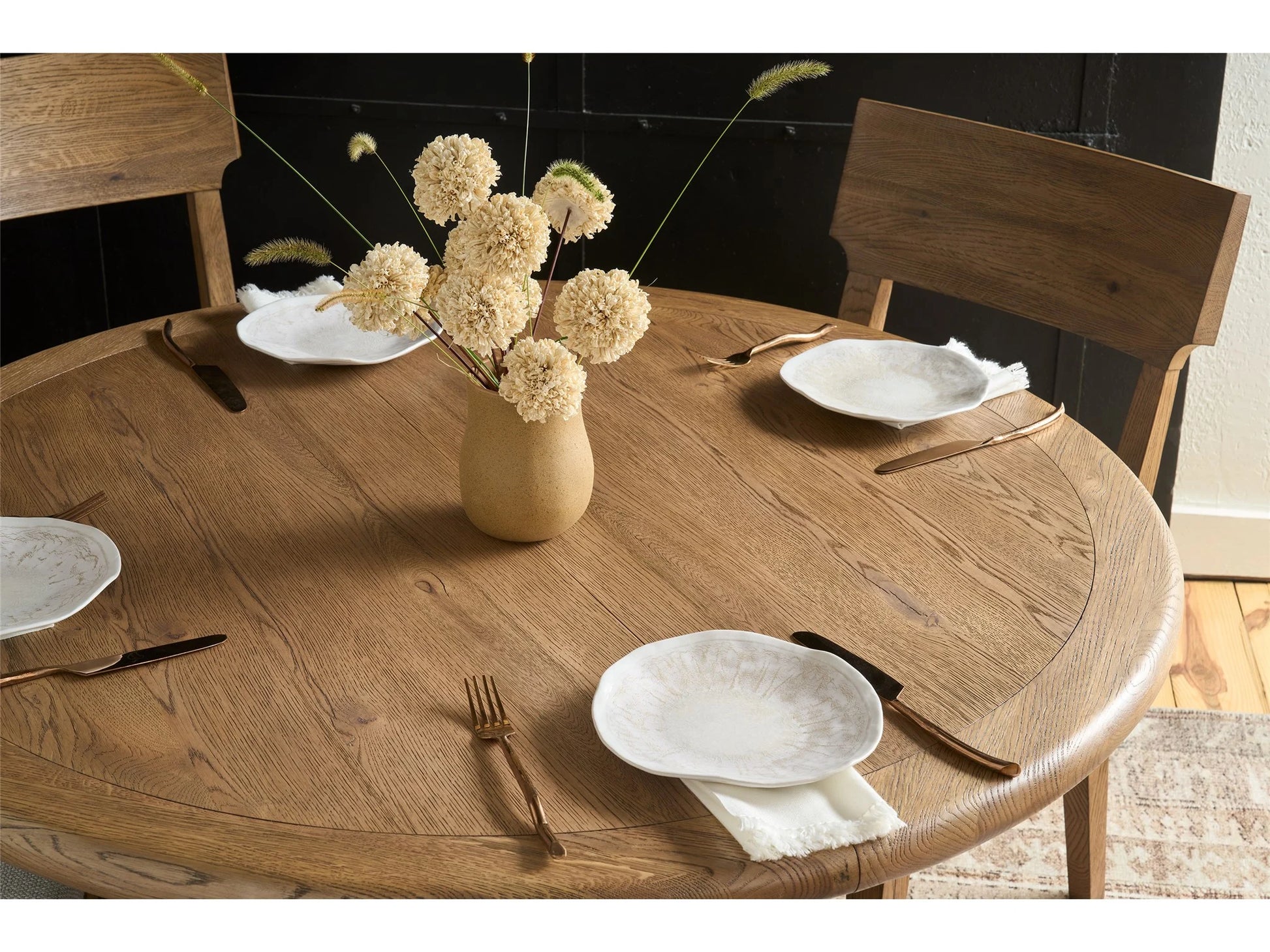 Griffith Park Sienna Round Dining Table - Chapin Furniture