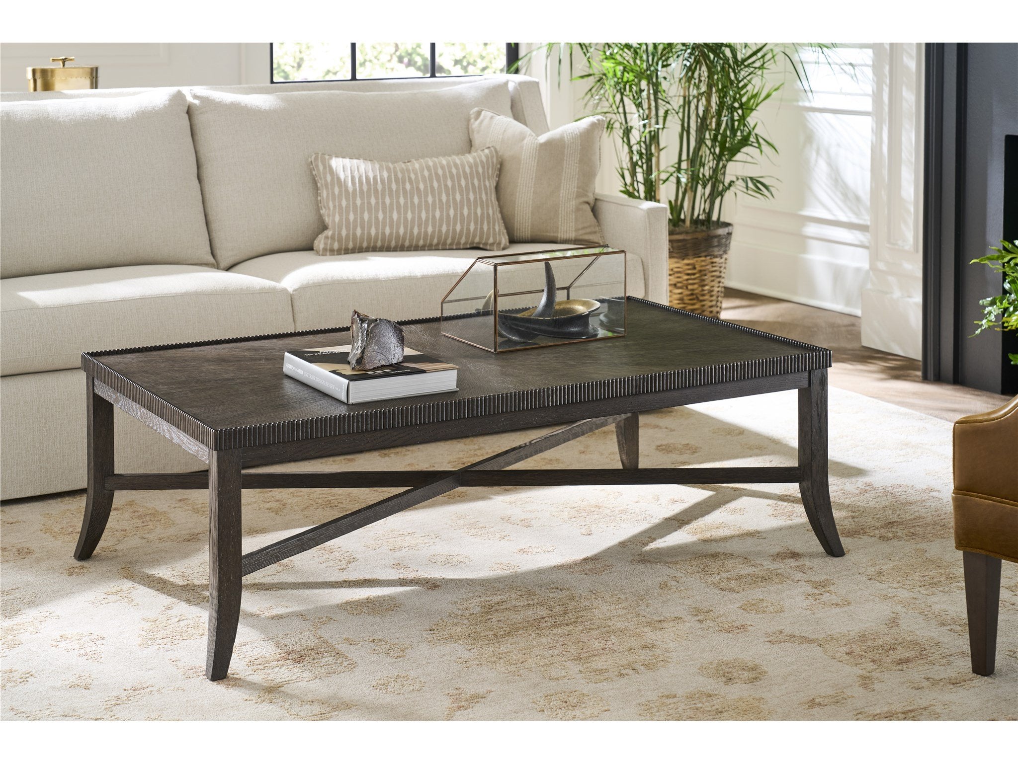 Universal Furniture Montclair Cocktail Table - Thumbnail 3