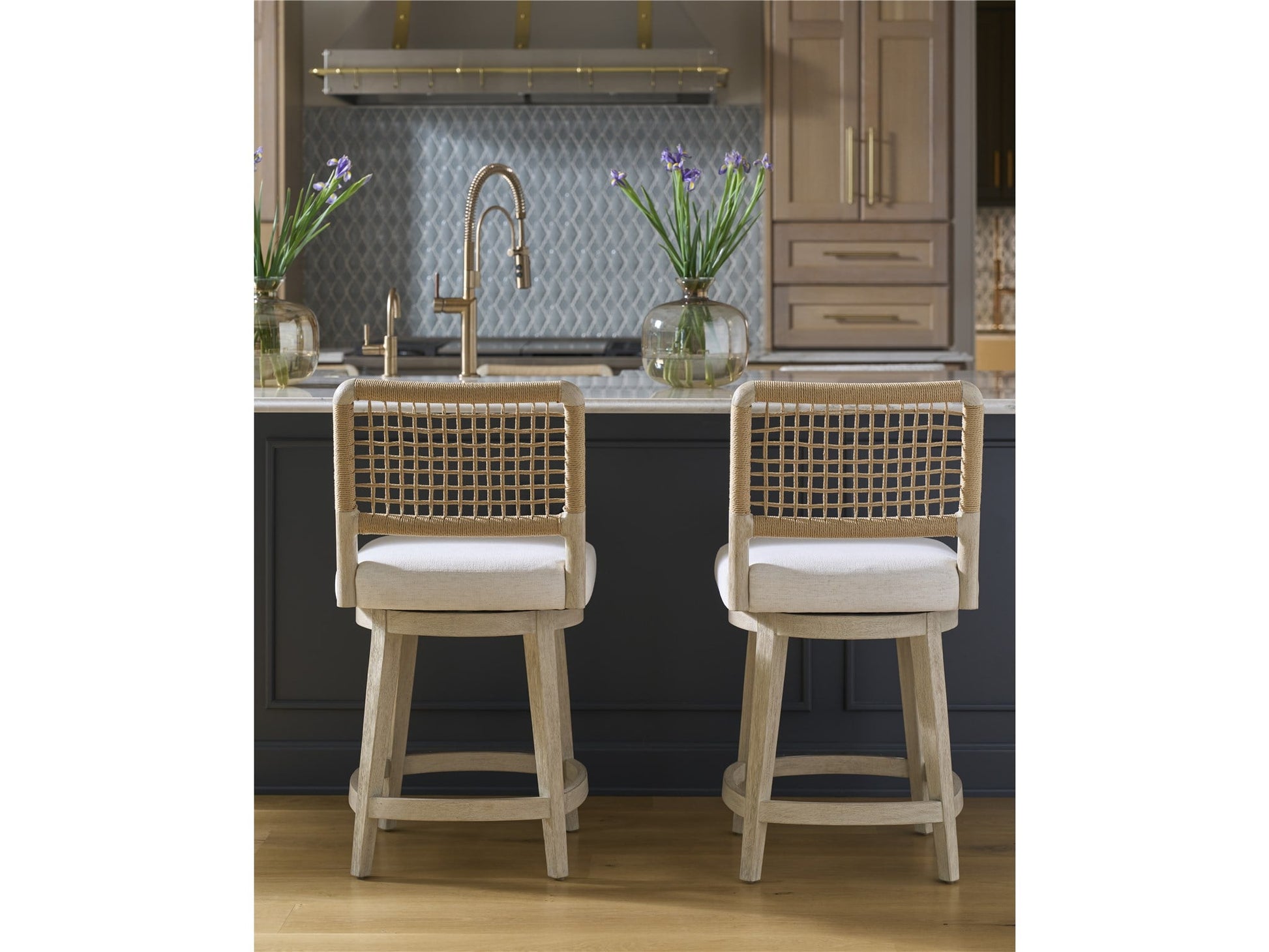 Oasis Coastal Living Dockside Swivel Counter Stool - Chapin Furniture