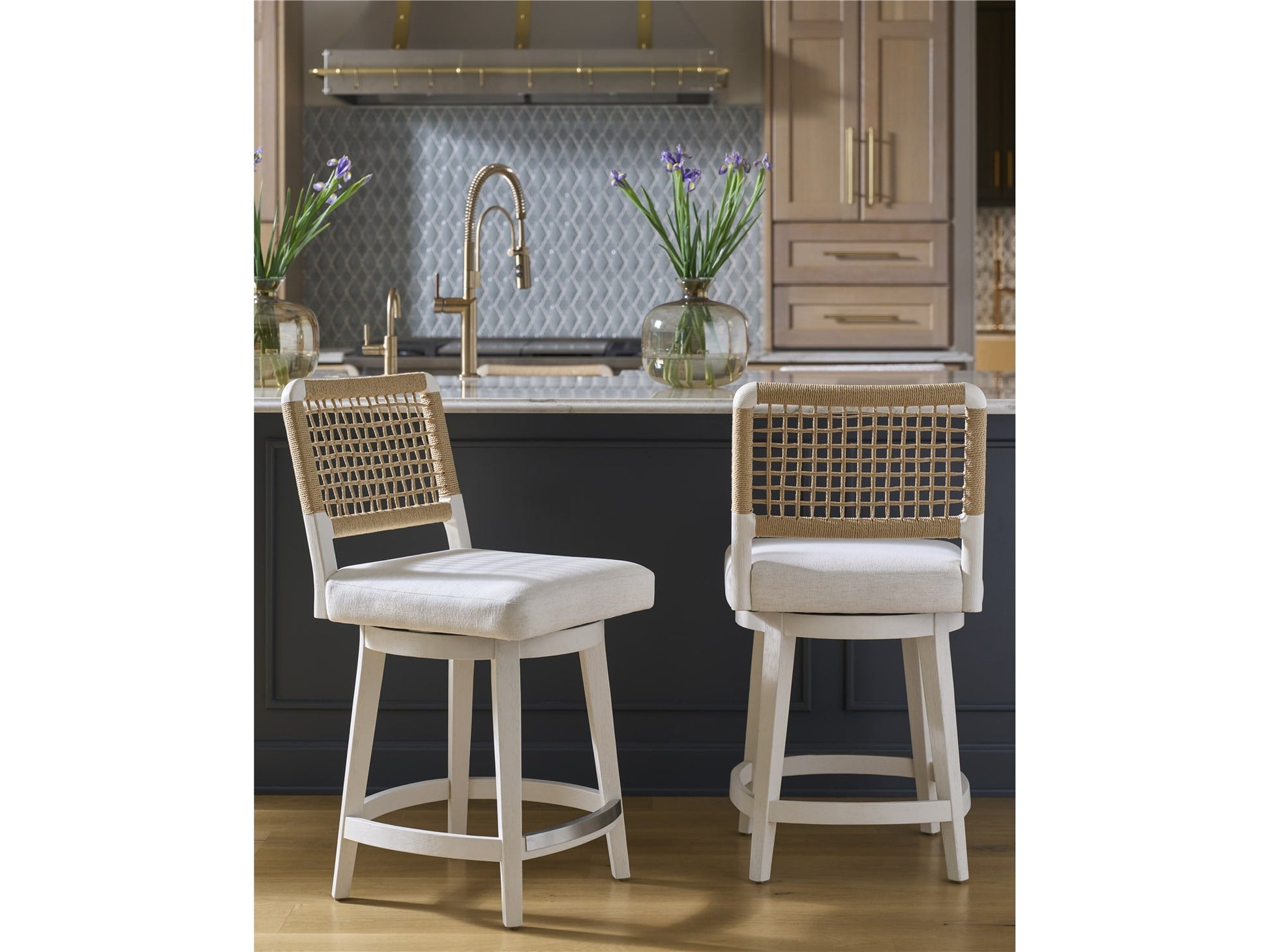 Oasis Coastal Living Dockside Swivel Counter Stool - Chapin Furniture