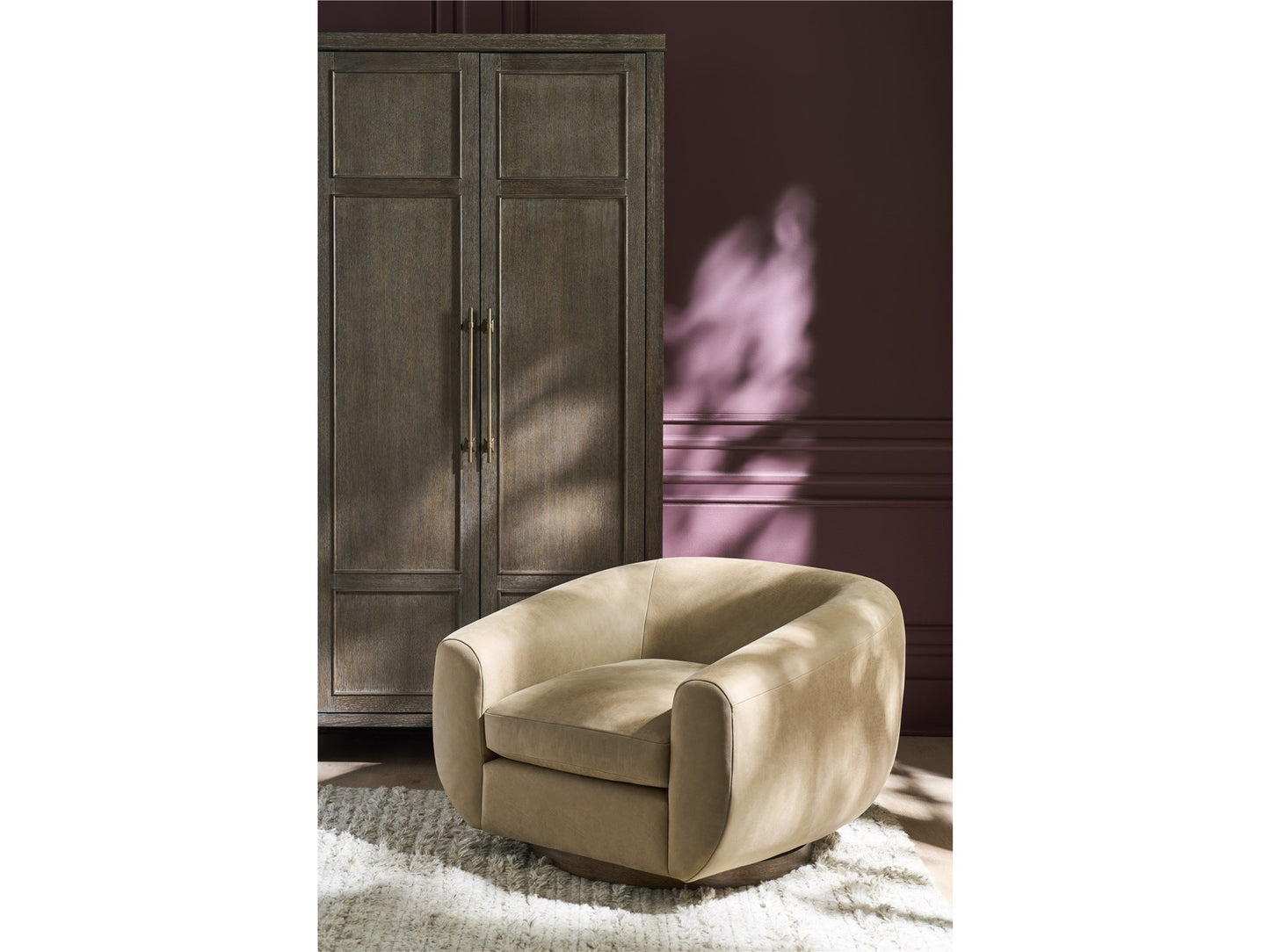 Fitz Swivel Chair - Chapin Furniture
