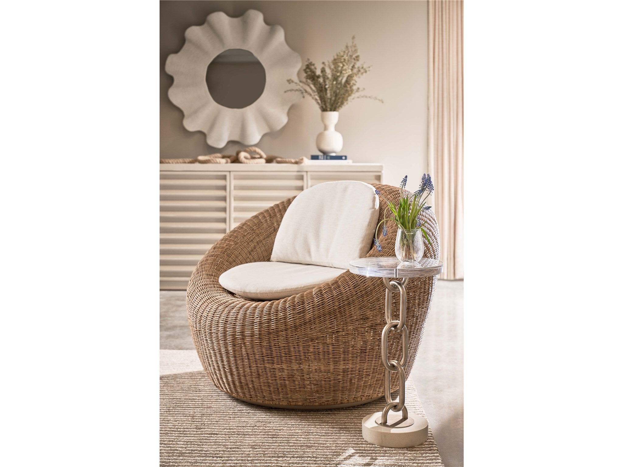 Sea Pod Swivel Chair - Thumbnail 2