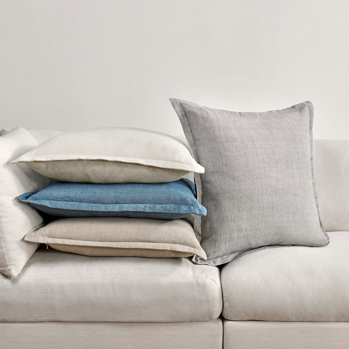 SLD Solstice Charcoal 22x22 Pillow- Set of 2 - Chapin Furniture