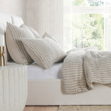 Colmar Quilt - Chapin Furniture