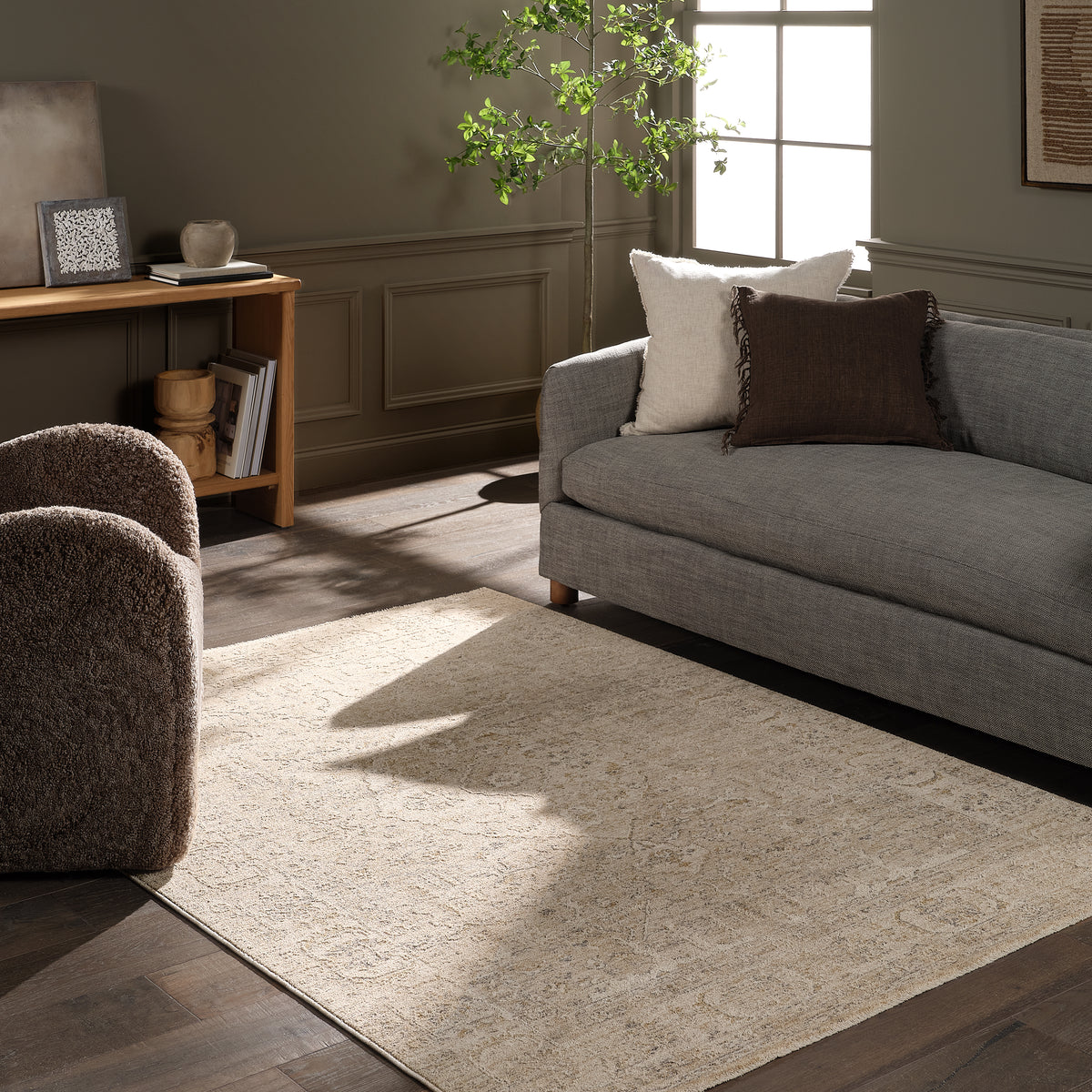 Vekhea Aslan VEK02 Ivory/Yellow Rug - Chapin Furniture