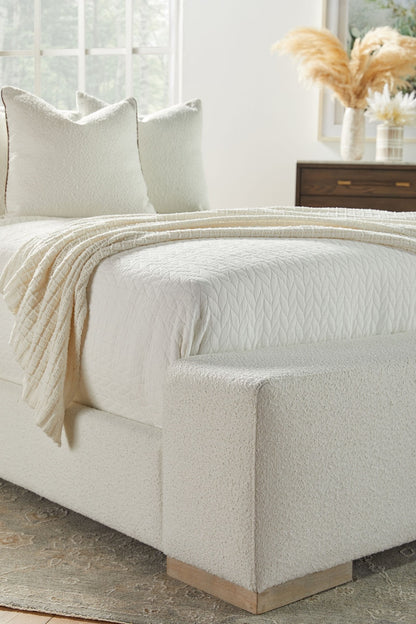 Warren Upholstered Bed