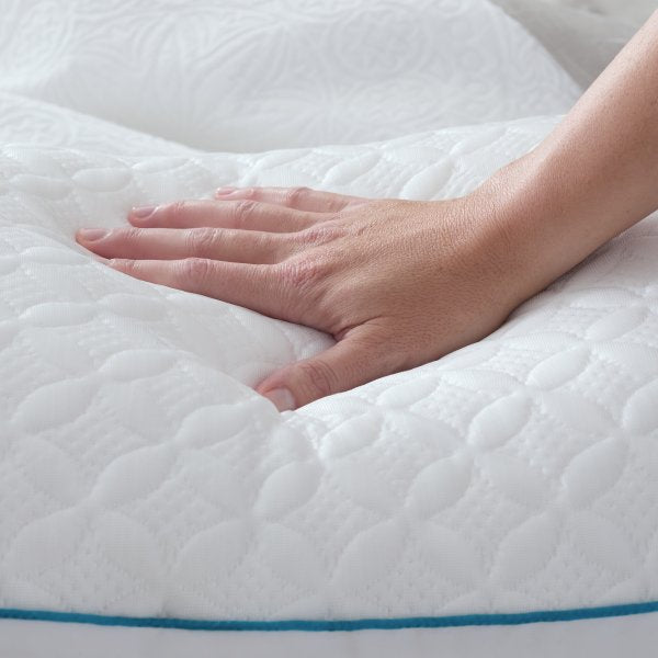 Flexfill + Hyperchill Pillow - Chapin Furniture